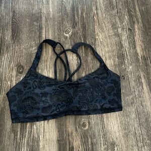 Lululemon Free to Be Bra Paisley